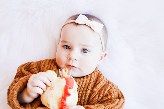 Cream Cotton Baby Bow: Simple Hair Clip or Headband
