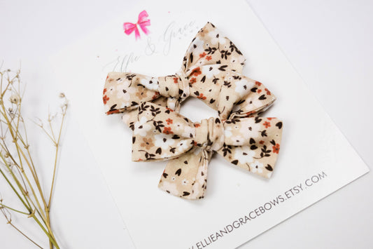 Neutral Flower Bows for Girls - Bows with Flowers - Pigtail Bow Set