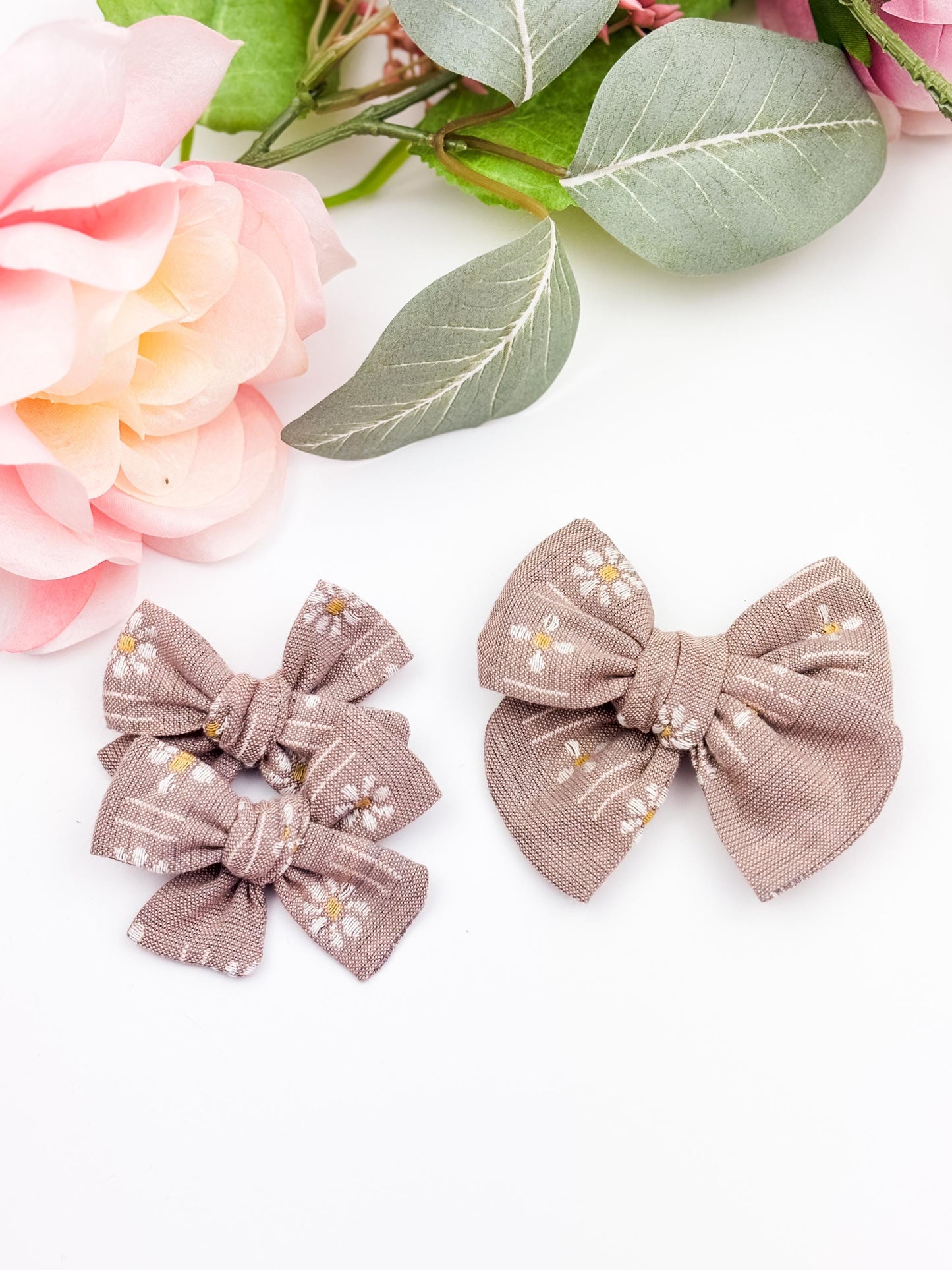 Floral Cotton Pigtail Bow Set: Light Brown Baby Hair Bows