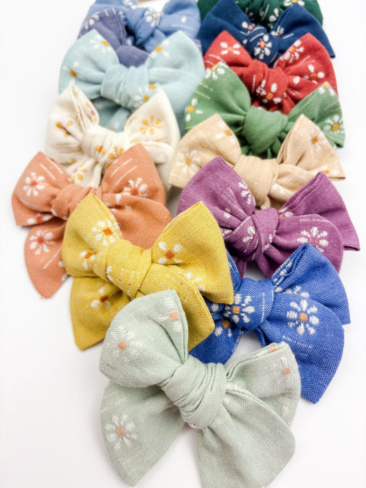 Cotton Pinwheel Hair Bow: Baby Girl Spring Hair Clip