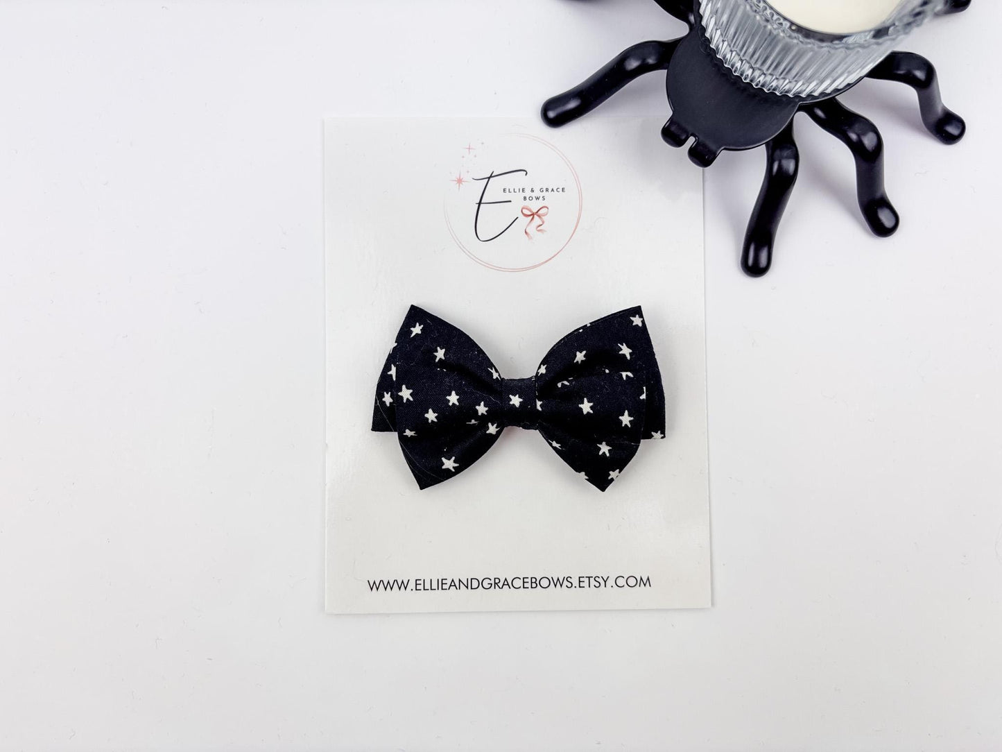 Black Star Halloween Bow – Cotton Fabric Hair Bow – 2 x 3.5 Inch Handmade Bow – Fall Hair Accessory – Girls Halloween Bow