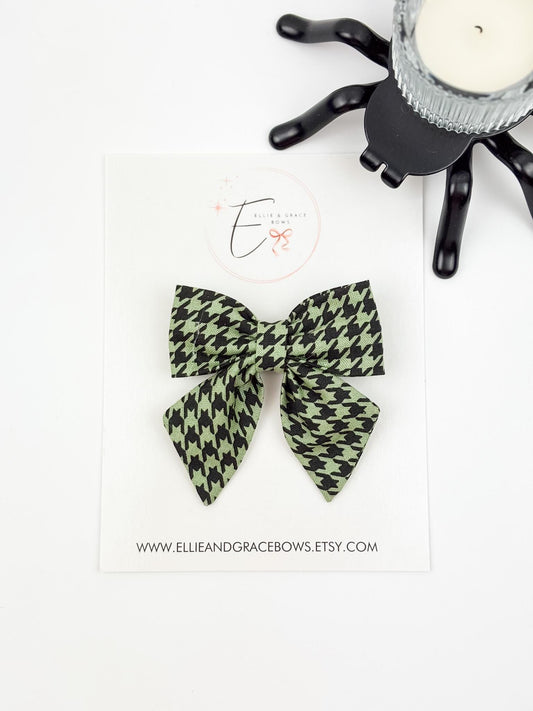 Halloween Cotton Pigtail Bow Set | Green & Black Houndstooth Hair Bows
